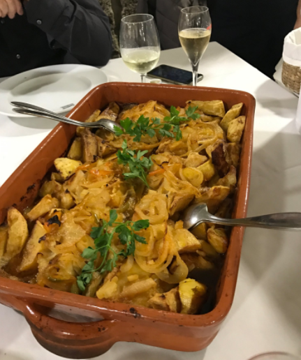 Day Trips from Porto - Antigo Nora do Zé da Curva Restaurant Day Trips from Porto - Antigo Nora do Zé da Curva Restaurant